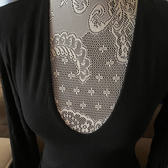 COMPRESSION SHINE V-NECK BODYSUIT 🥰 - Picture 12 of 16